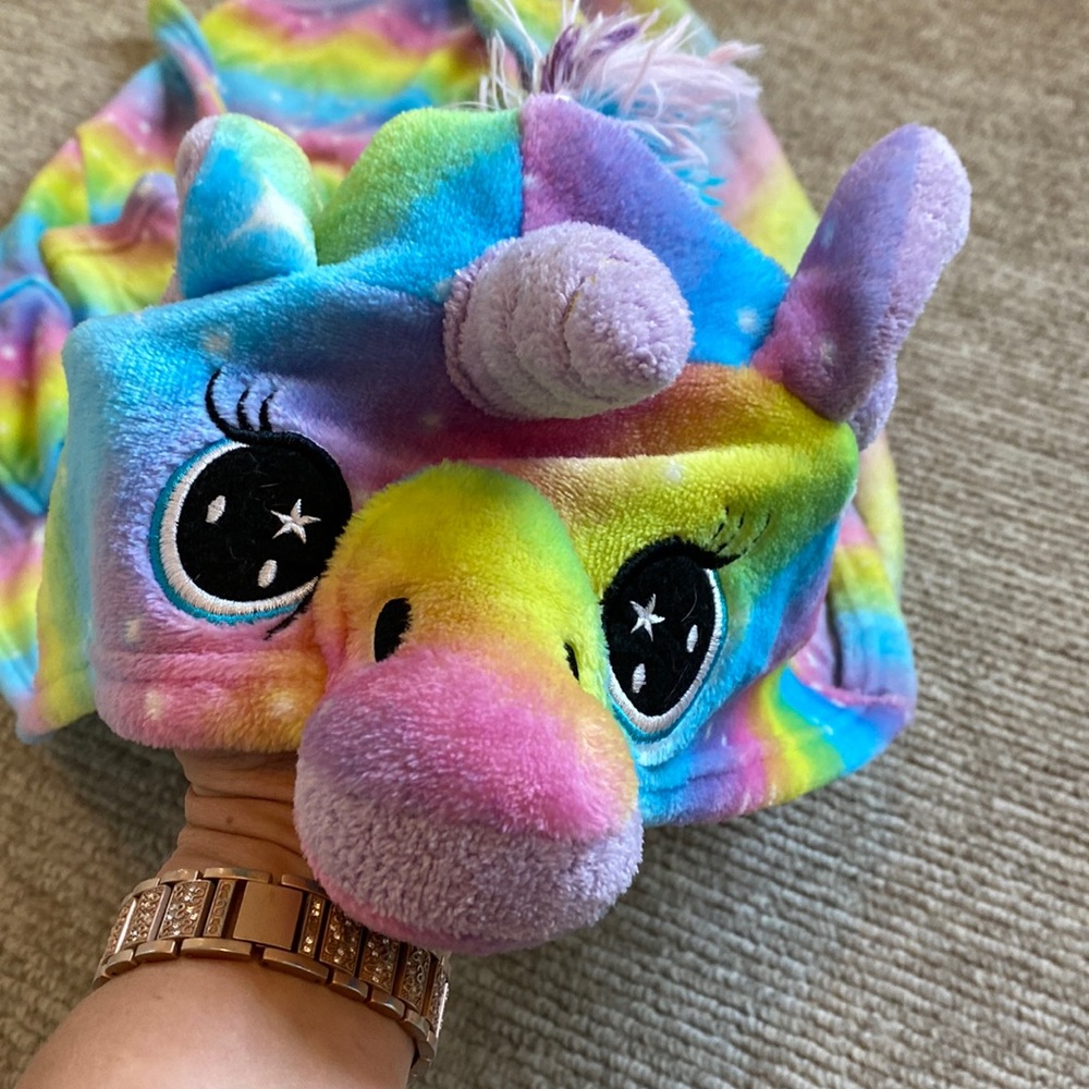 Super soft rainbow unicorn bath robe. Size 10/11.